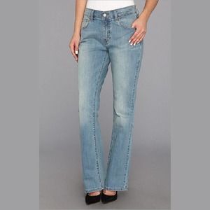 Levi's 515 Bootcut Jeans